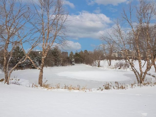 5970 W 16th Street 712, Saint Louis Park, MN 55416