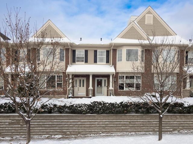 5970 W 16th Street 712, Saint Louis Park, MN 55416