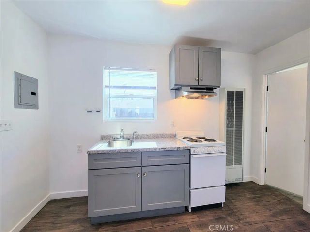 4514 Linden, Long Beach, CA 90807