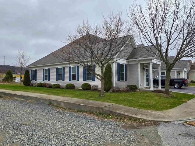 55 Garden Circle, St. Albans Town, VT 05478