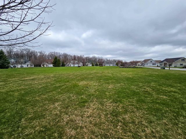 55 Garden Circle, St. Albans Town, VT 05478
