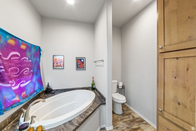 19 S ENTRADA CIR, Moab, UT 84532