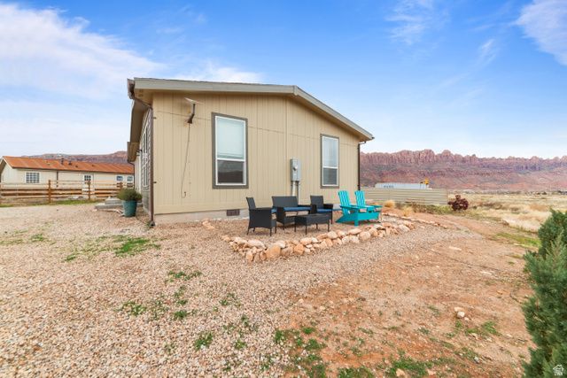 19 S ENTRADA CIR, Moab, UT 84532