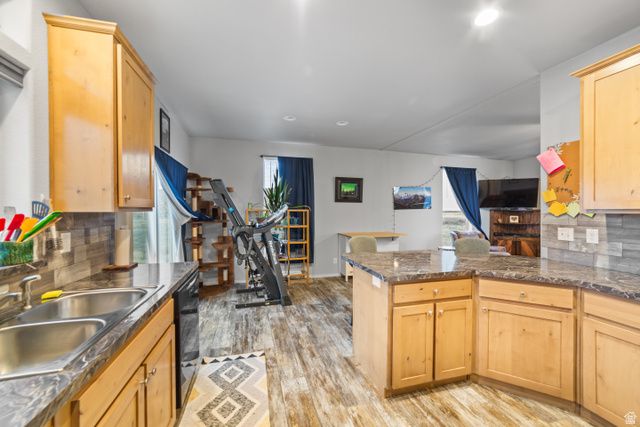 19 S ENTRADA CIR, Moab, UT 84532