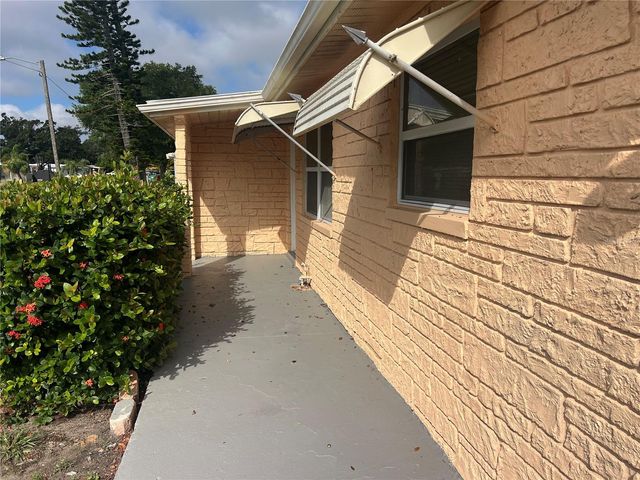 10435 114TH TERRACE N, Largo, FL 33773