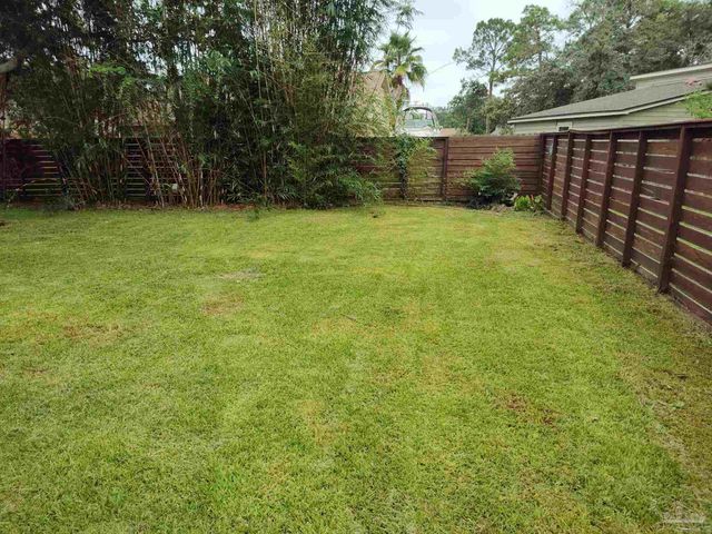 1457 Sanibel Ln, Gulf Breeze, FL 32563