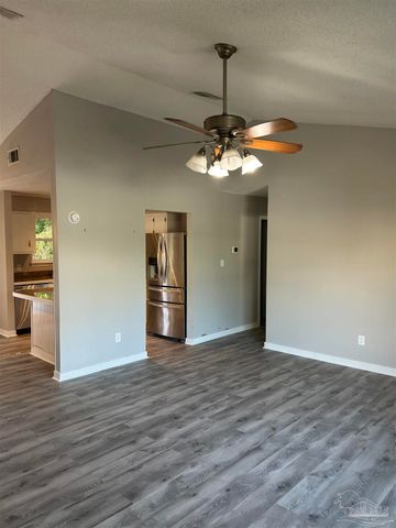 1457 Sanibel Ln, Gulf Breeze, FL 32563