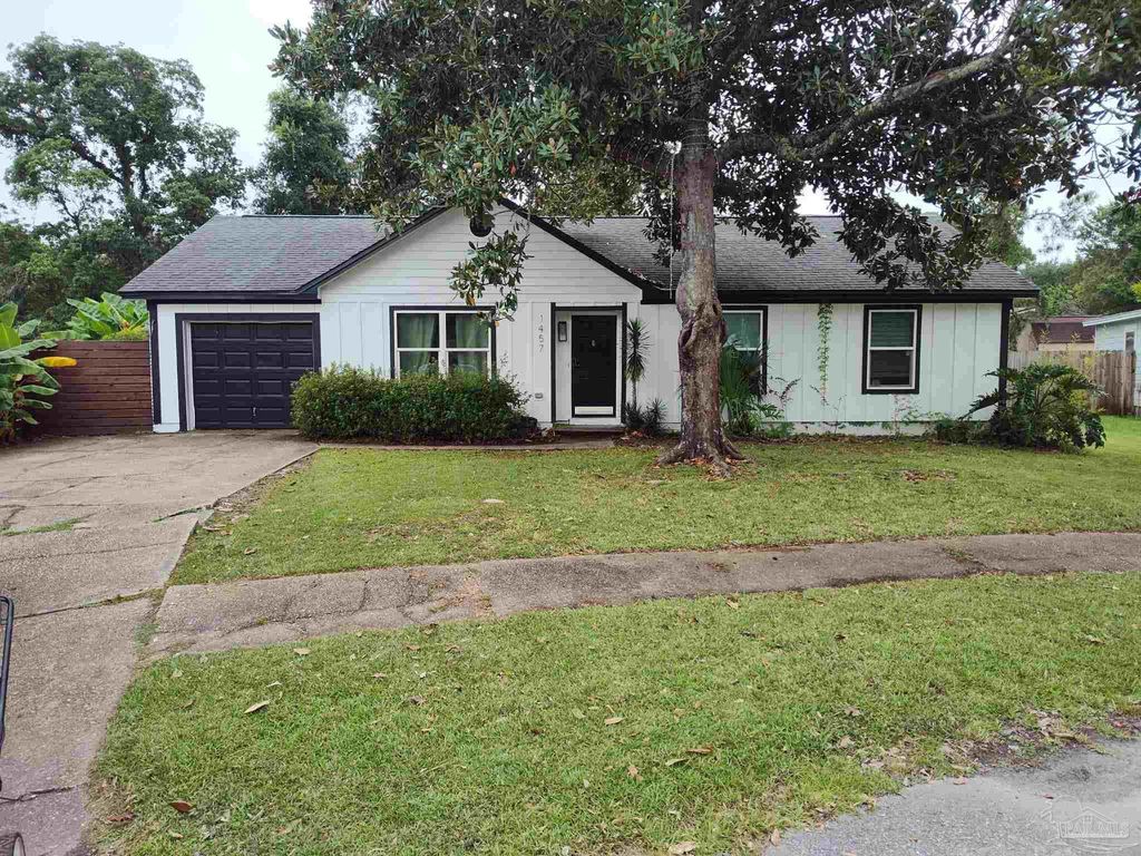 1457 Sanibel Ln, Gulf Breeze, FL 32563