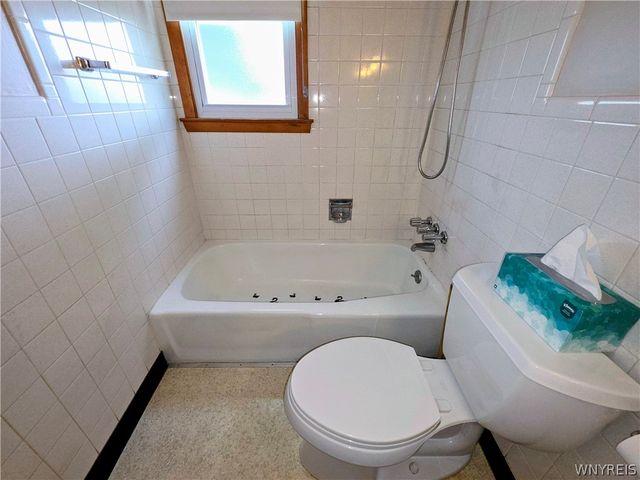 7225 Norman Road, Wheatfield, NY 14120