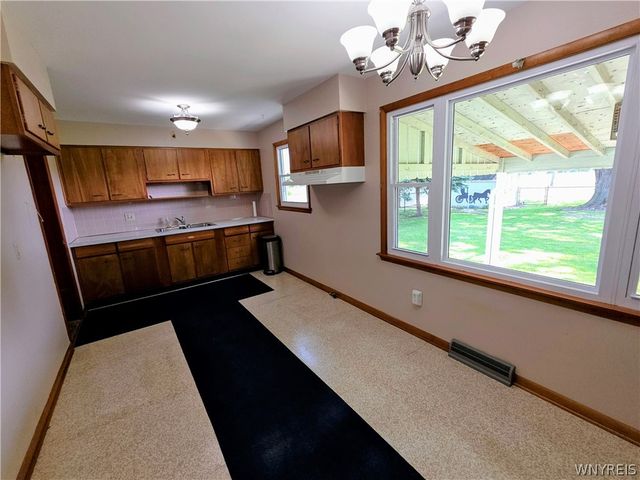 7225 Norman Road, Wheatfield, NY 14120