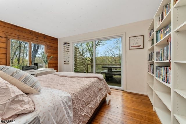 351 E Lakeshore Dr, Vernon Twp., NJ 07422