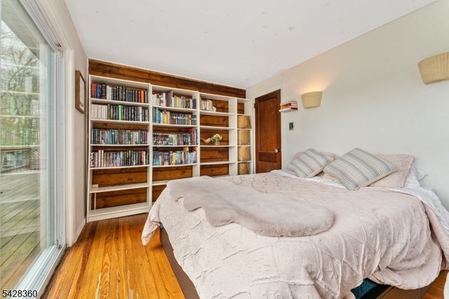 351 E Lakeshore Dr, Vernon Twp., NJ 07422