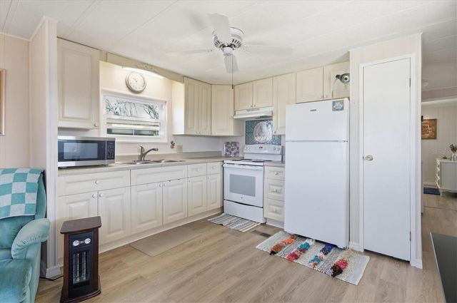 1532 47TH AVENUE DRIVE E, Ellenton, FL 34222