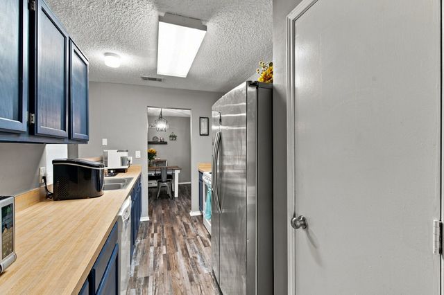 506 W Warrior Trail, Grand Prairie, TX 75052