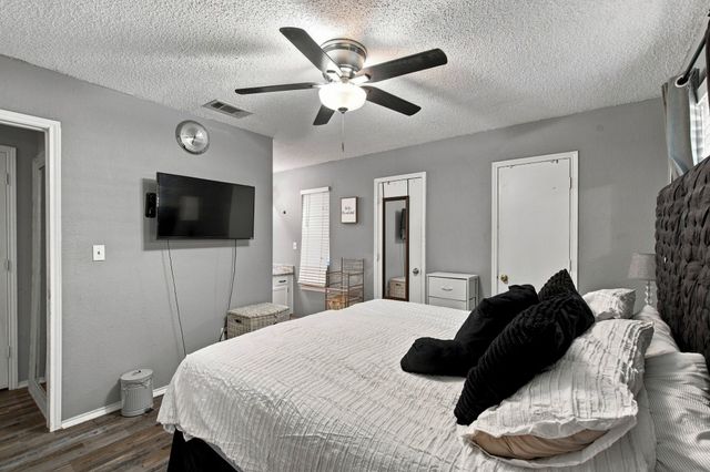 506 W Warrior Trail, Grand Prairie, TX 75052
