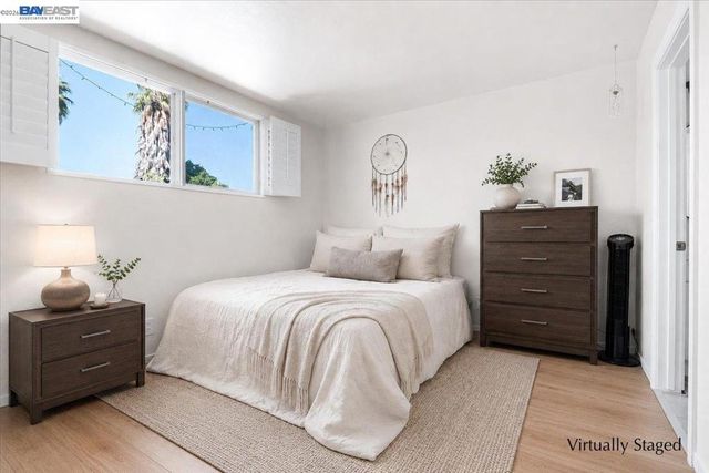 30544 Hoylake St, Hayward, CA 94544