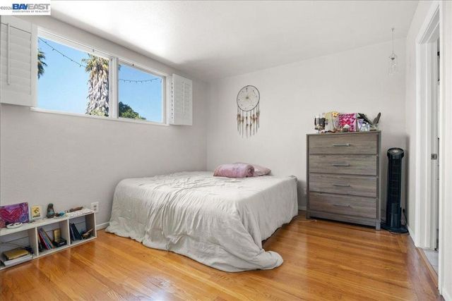 30544 Hoylake St, Hayward, CA 94544