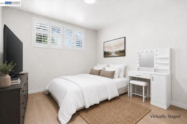 30544 Hoylake St, Hayward, CA 94544