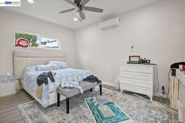 30544 Hoylake St, Hayward, CA 94544
