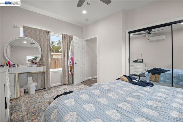 30544 Hoylake St, Hayward, CA 94544