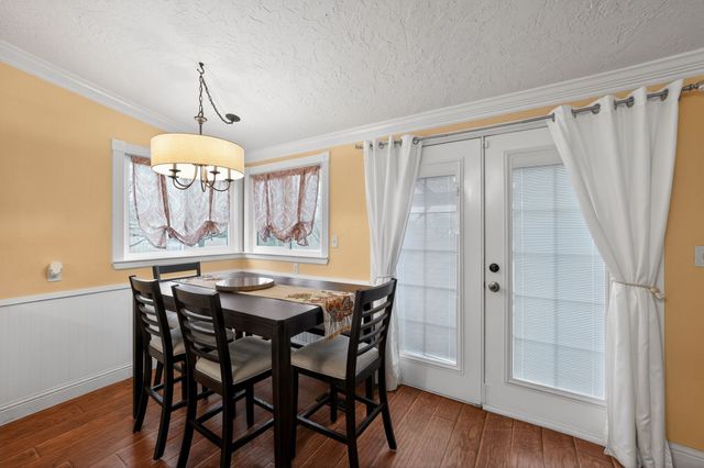 1050 Stadium Drive, Joshua, TX 76058