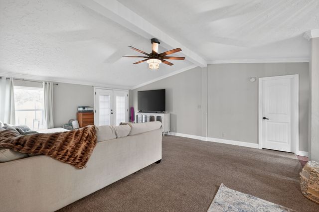 1050 Stadium Drive, Joshua, TX 76058