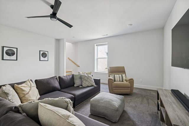 3020 Whitstable Ct, Thompsons Station, TN 37179