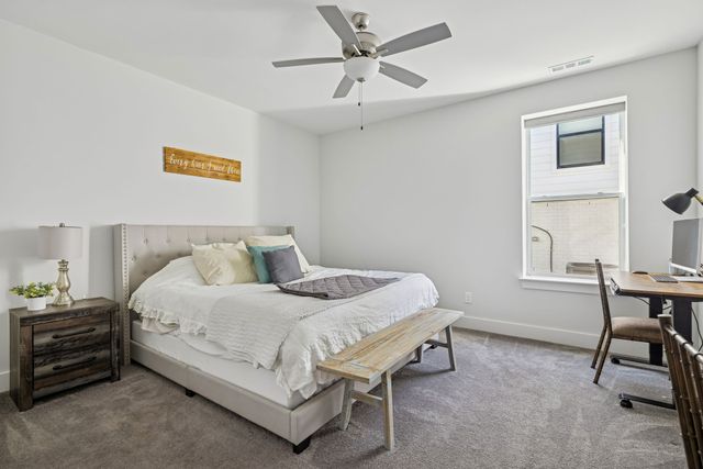 3020 Whitstable Ct, Thompsons Station, TN 37179