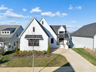 3020 Whitstable Ct, Thompsons Station, TN 37179