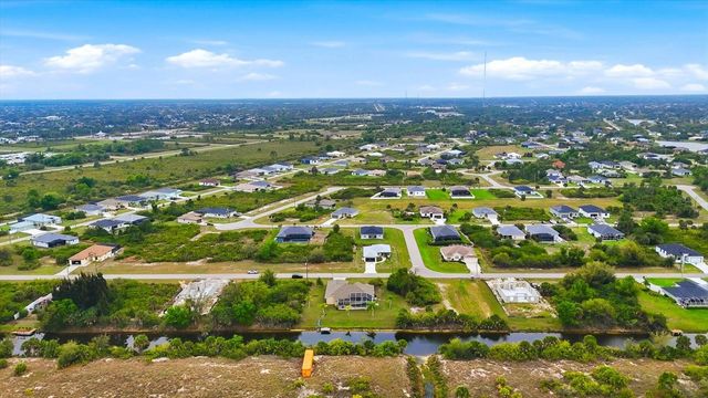 300 BAYTREE DRIVE, Rotonda West, FL 33947