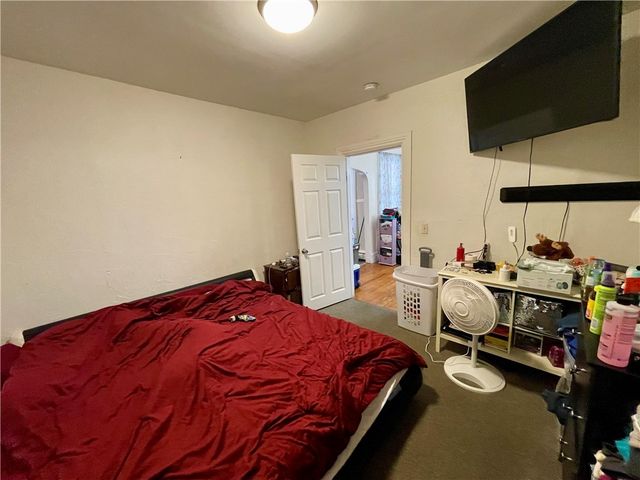 124 East Street, Woonsocket, RI 02895