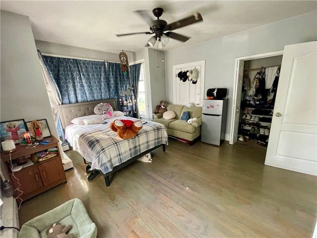 124 East Street, Woonsocket, RI 02895