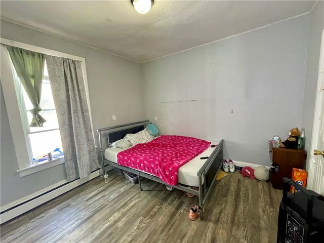 124 East Street, Woonsocket, RI 02895