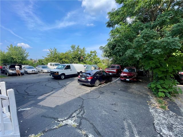 124 East Street, Woonsocket, RI 02895