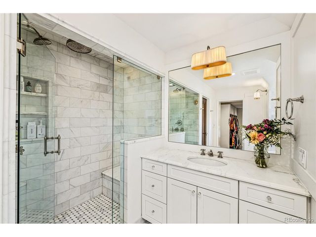 3215 E 7th Avenue Pkwy, Denver, CO 80206