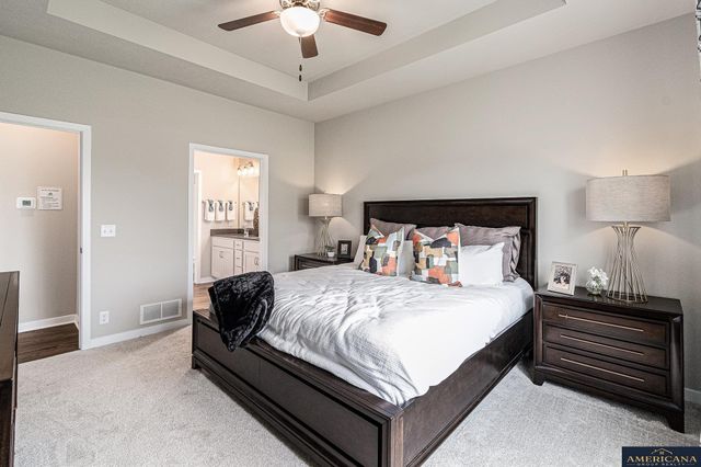 8162 N 113 Avenue, Omaha, NE 68142