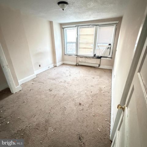 26 ELMHURST AVE, Trenton, NJ 08618