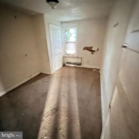 26 ELMHURST AVE, Trenton, NJ 08618