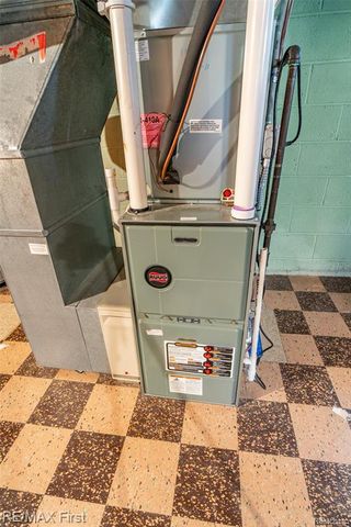 20219 Chalon Street, Saint Clair Shores, MI 48080