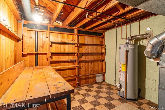 20219 Chalon Street, Saint Clair Shores, MI 48080