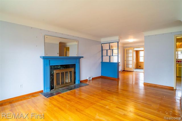 20219 Chalon Street, Saint Clair Shores, MI 48080