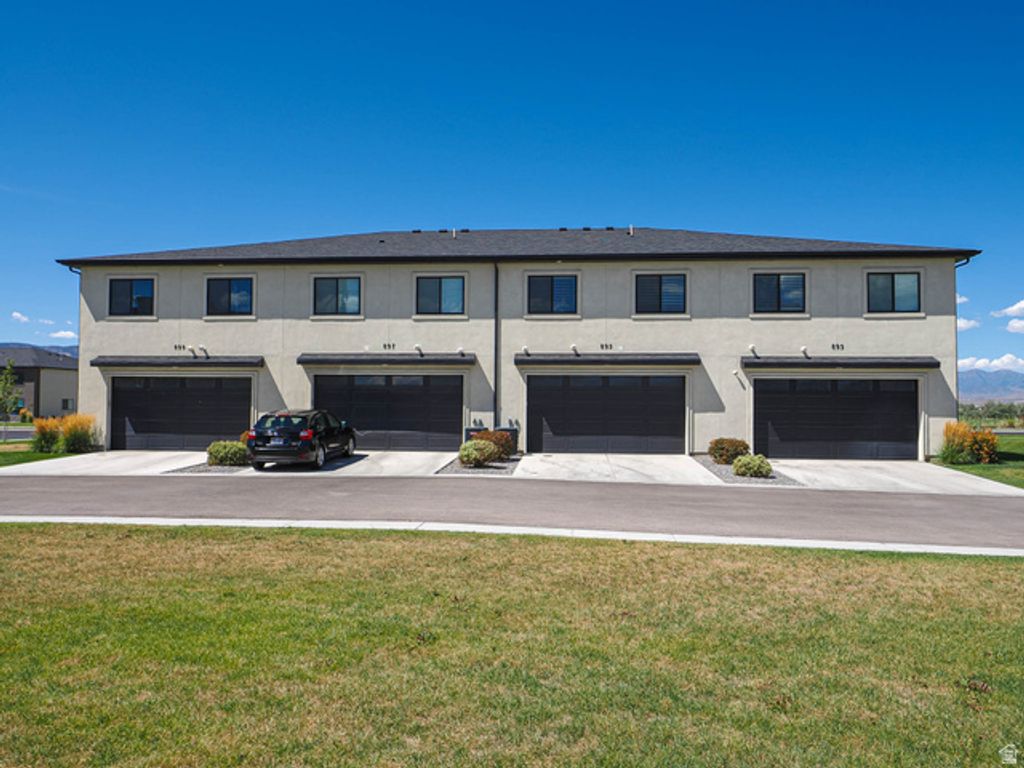 895 S 900 W, American Fork, UT 84003 — photo 4