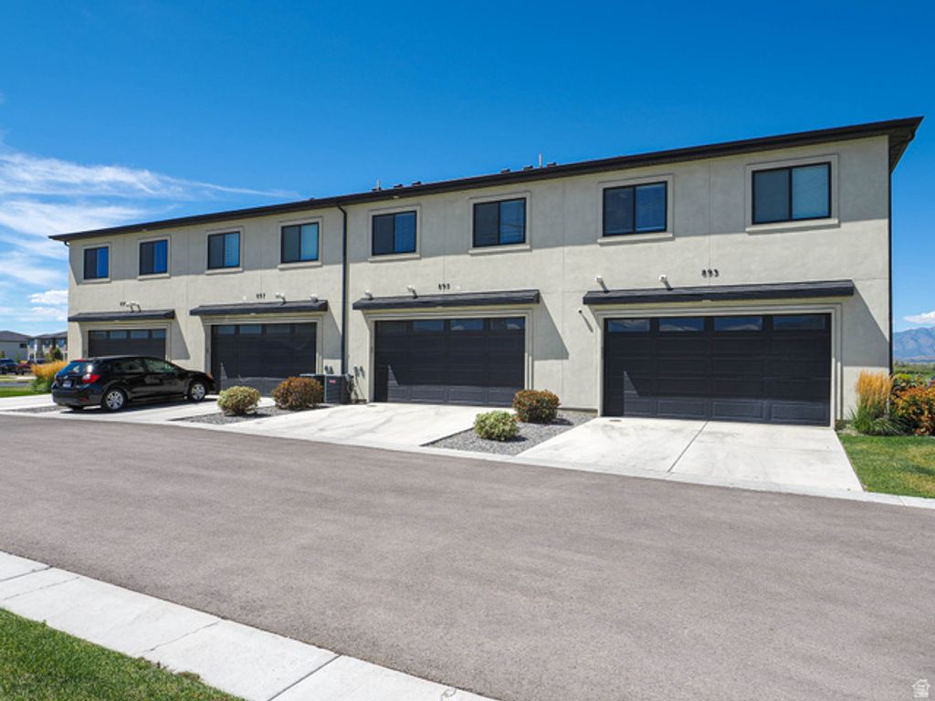 895 S 900 W, American Fork, UT 84003 — photo 5