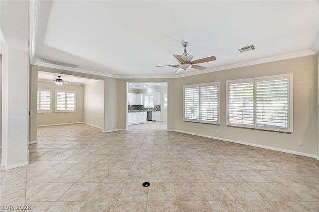 7922 Carson Creek Street, Las Vegas, NV 89113