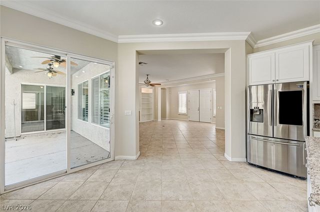 7922 Carson Creek Street, Las Vegas, NV 89113