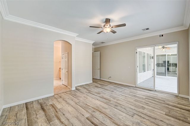 7922 Carson Creek Street, Las Vegas, NV 89113