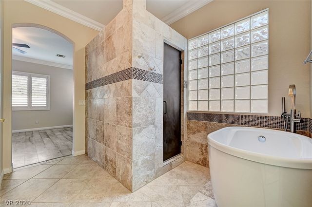 7922 Carson Creek Street, Las Vegas, NV 89113
