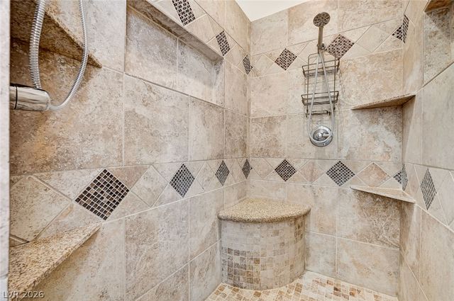 7922 Carson Creek Street, Las Vegas, NV 89113