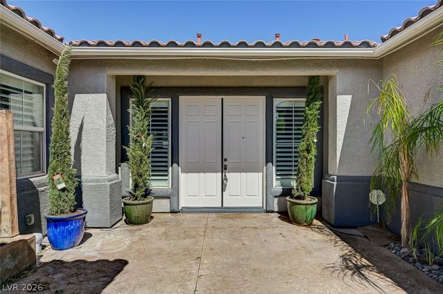 7922 Carson Creek Street, Las Vegas, NV 89113