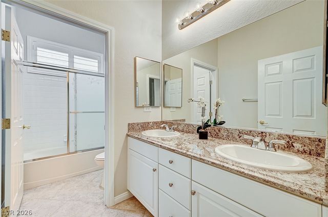 7922 Carson Creek Street, Las Vegas, NV 89113
